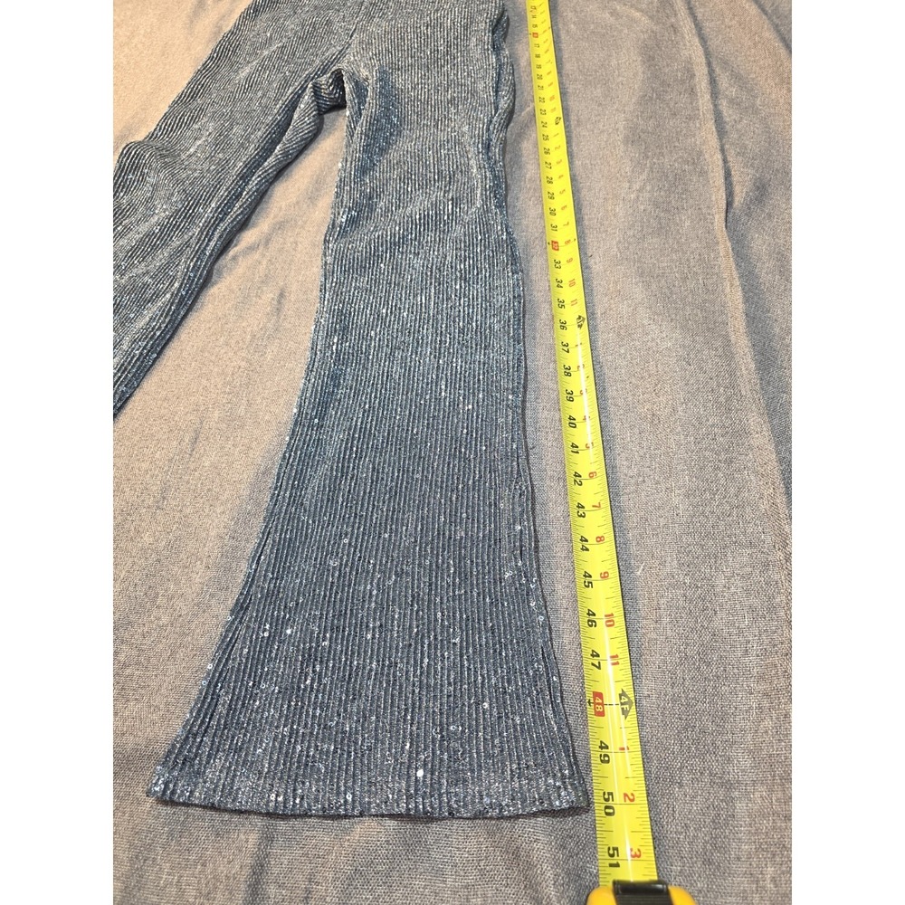 Size Small- Wild Fable Pants And Jumpsuit Sequance Blue/gray Color, very stretch - Picture 13 of 14